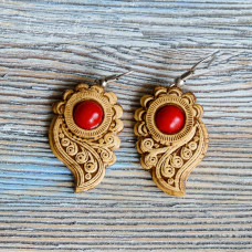 Серьги "Завиток" с кораллом